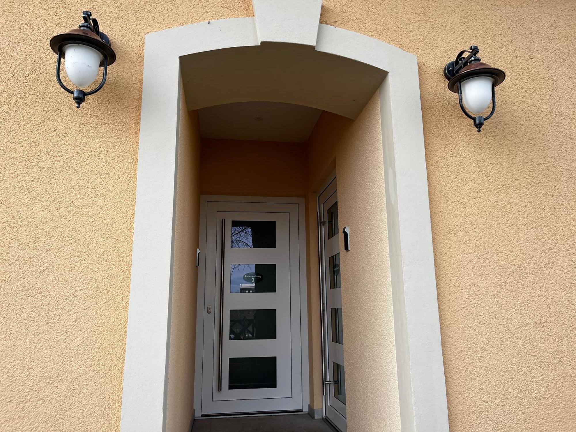 Ferienwohnungen Landeskrone Dresda Exterior foto